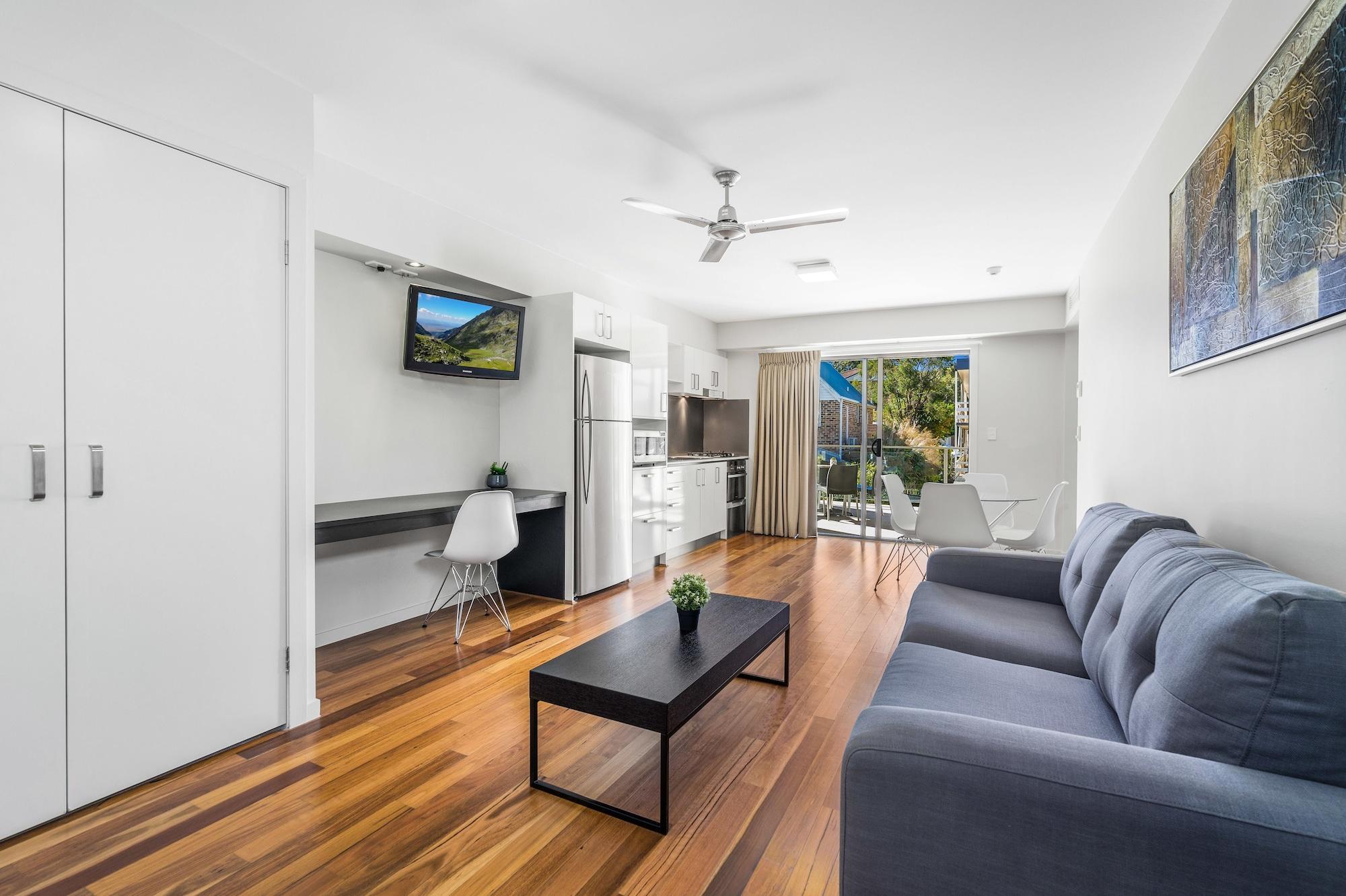 Aparthotel Essence Chermside 4*