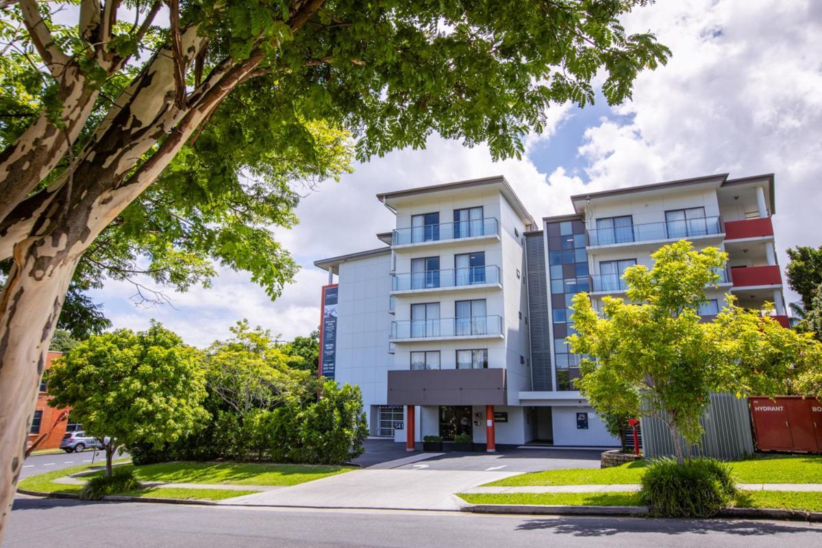 Essence Chermside Aparthotel 4*